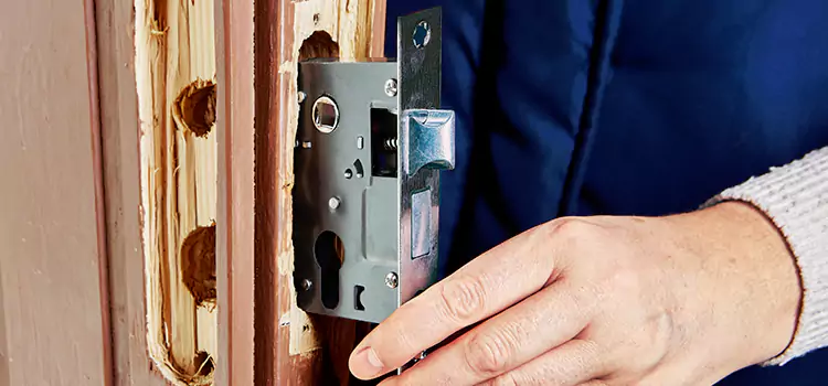 Garage Door Lock Replacement Collierville