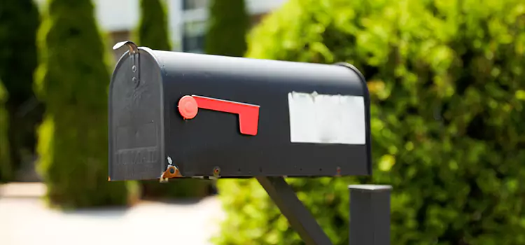 Secure Mailboxes for Packages Collierville